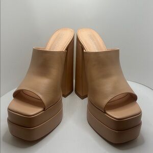 PLATFORM HUGE SIX INCH OPEN TOE SLIDE ON HEELS SIZE 39